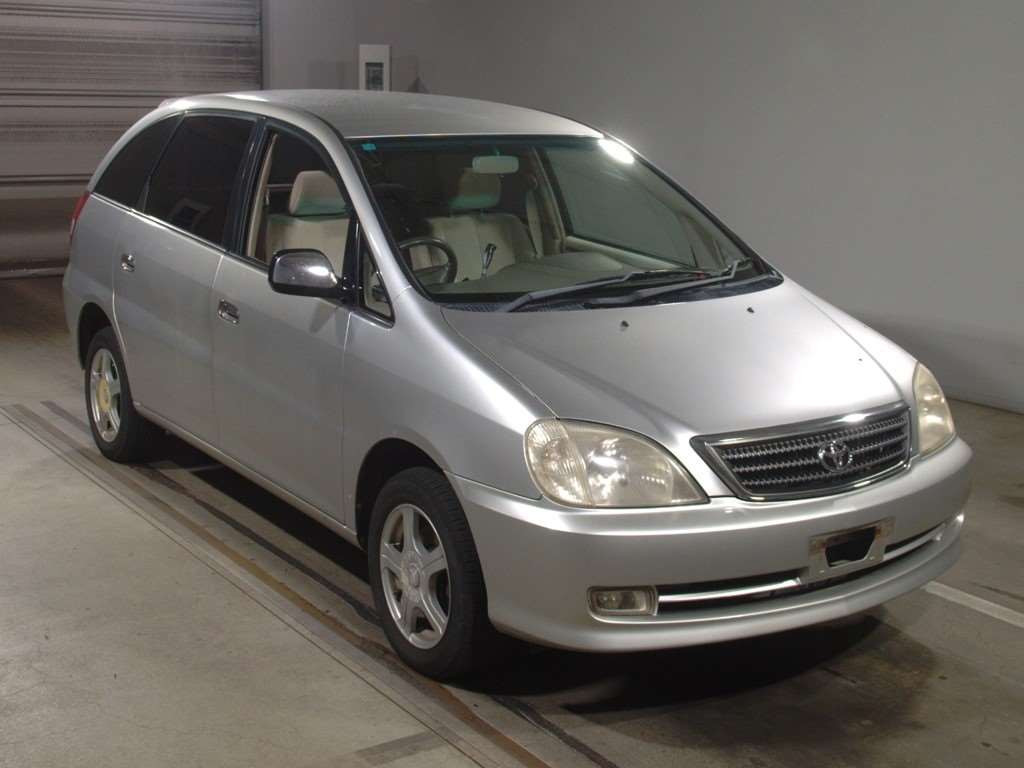 2002 Toyota Nadia SXN15[2]