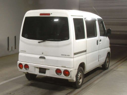 2003 Mitsubishi Minicab Van