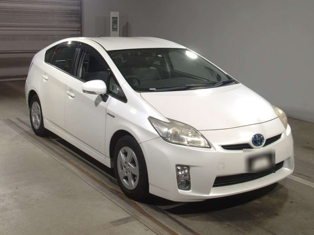 2009 Toyota Prius ZVW30[2]