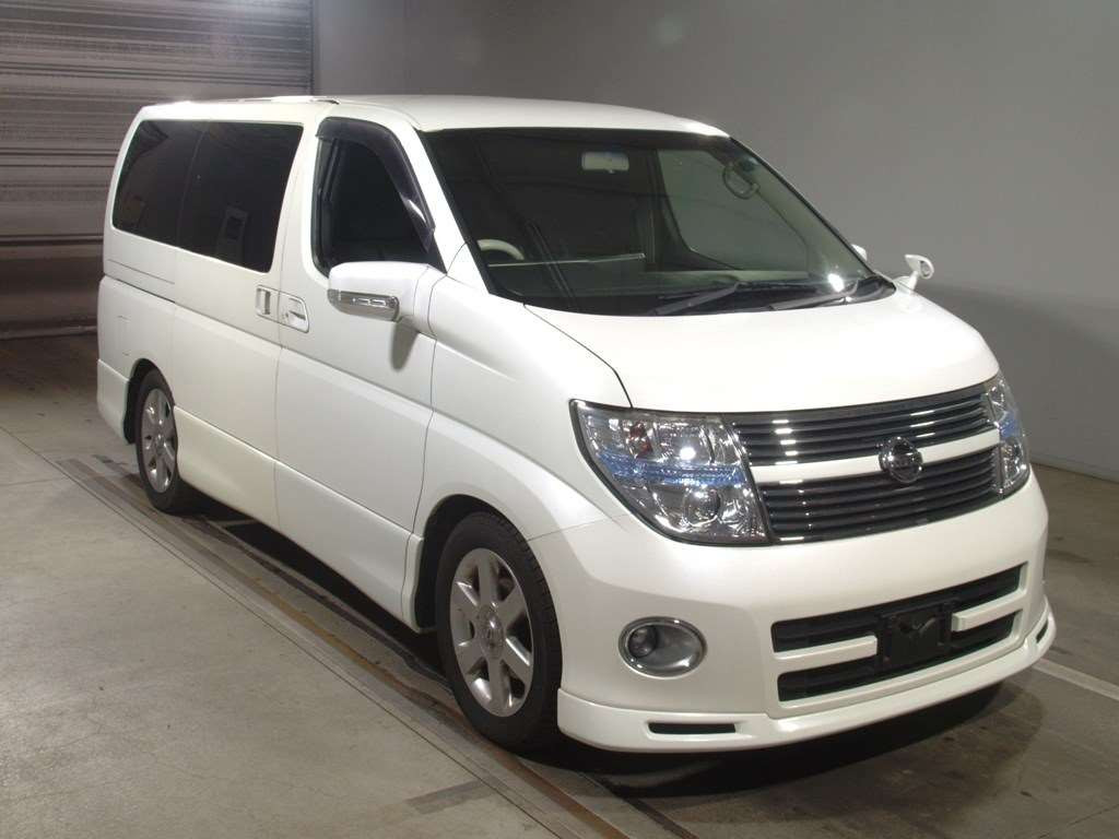 2008 Nissan Elgrand MNE51[2]