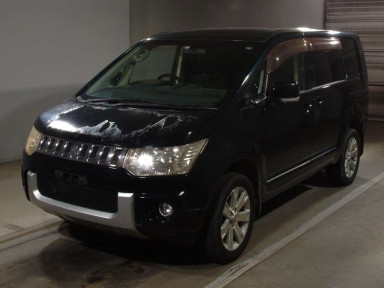 2009 Mitsubishi Delica D5