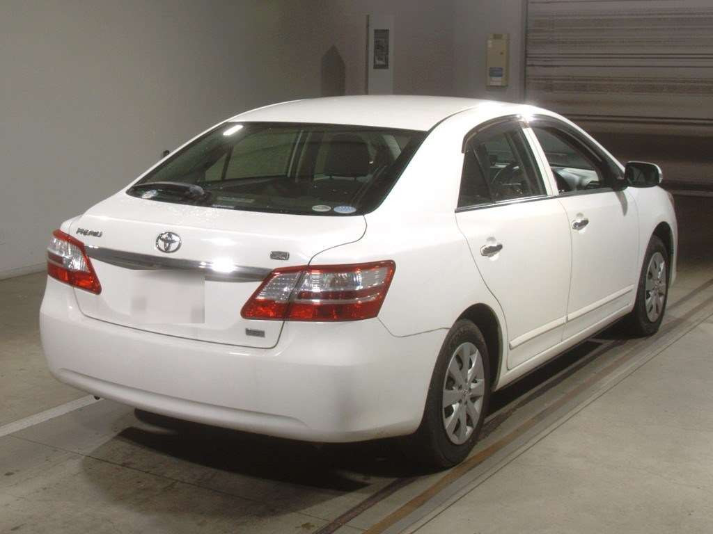 2011 Toyota Premio ZRT260[1]