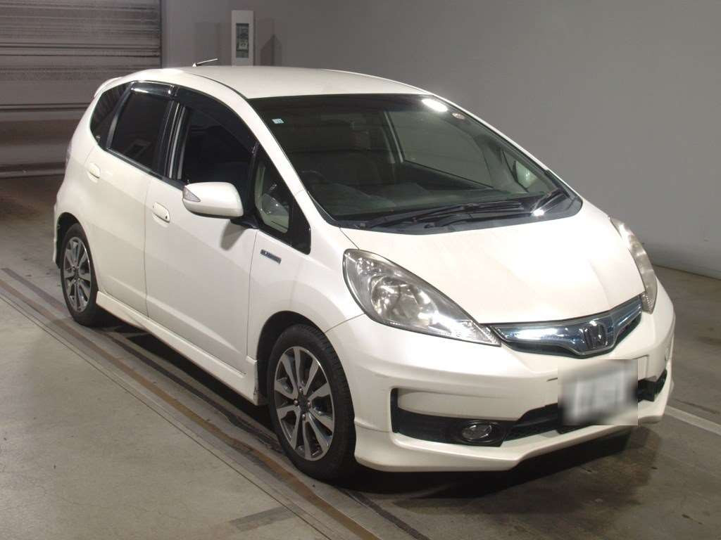 2012 Honda Fit Hybrid GP4[2]