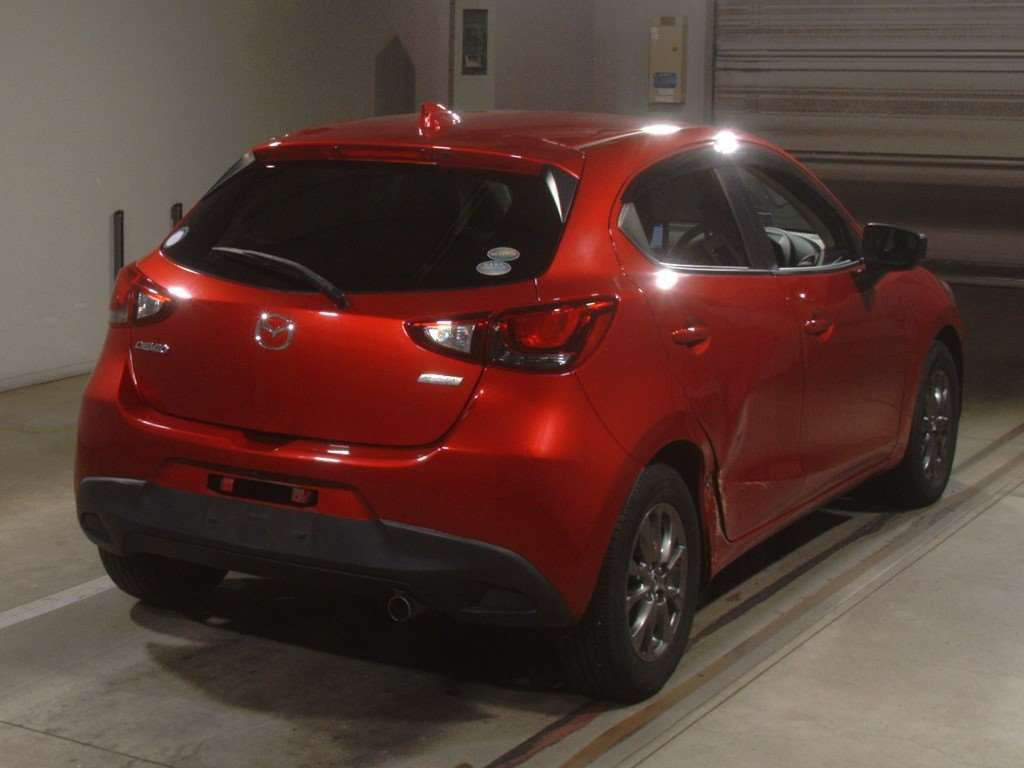 2017 Mazda Demio DJ3FS[1]