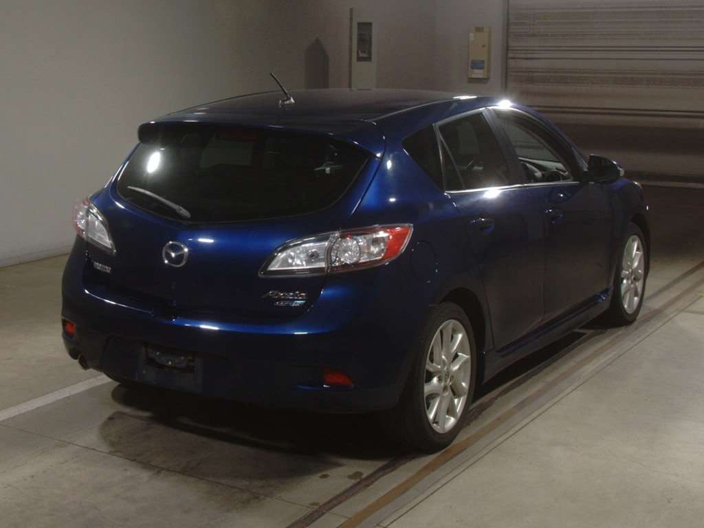 2012 Mazda Axela Sport BLFFW[1]