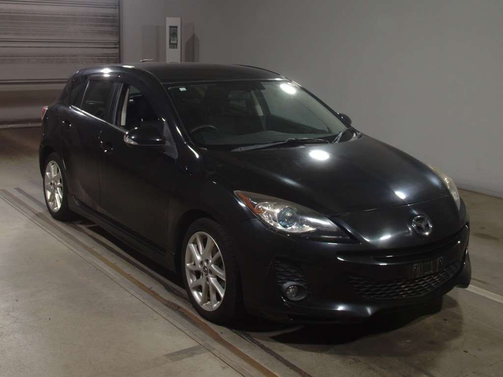 2012 Mazda Axela Sport BLFFW[2]