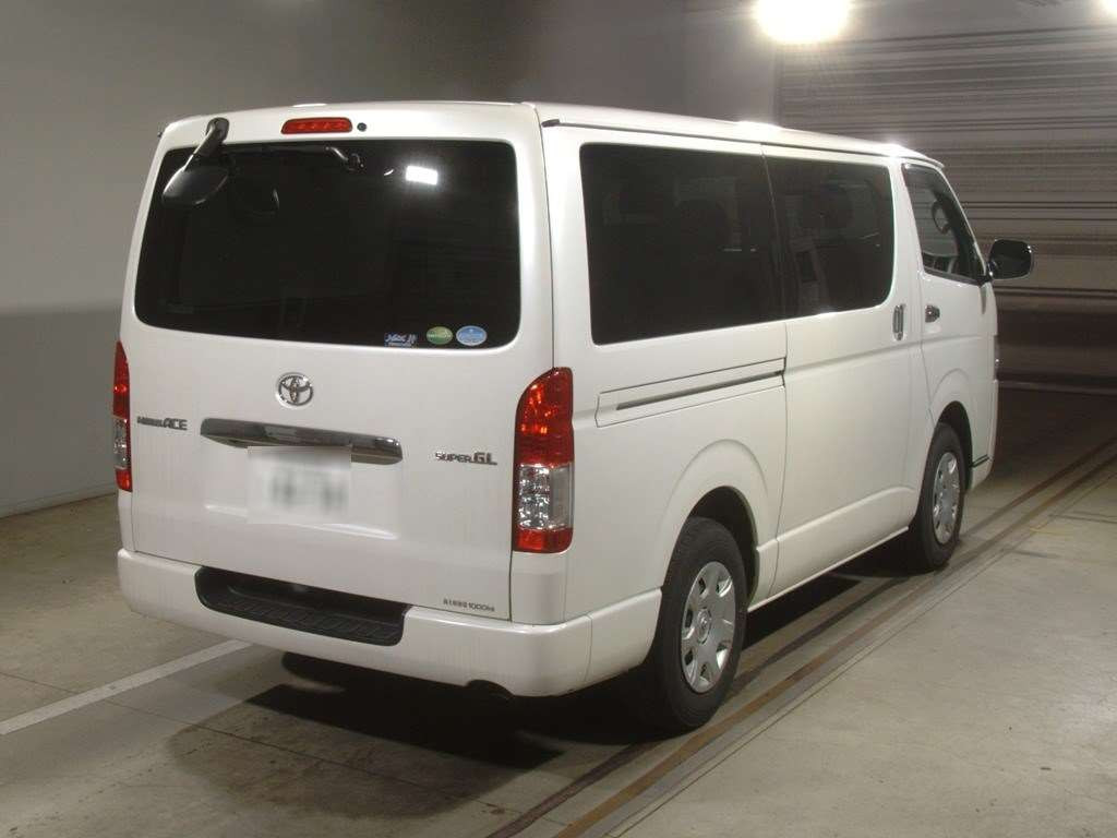 2020 Toyota Regiusace Van GDH201V[1]