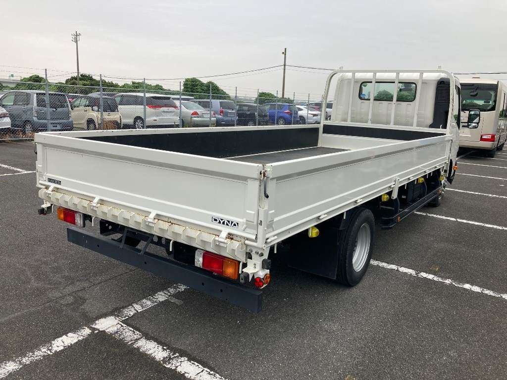 2018 Toyota Dyna Truck XZU722[1]