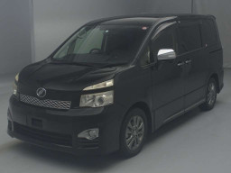 2012 Toyota Voxy