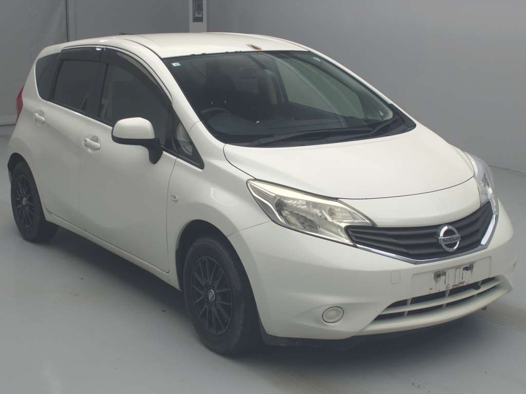 2014 Nissan Note E12[2]