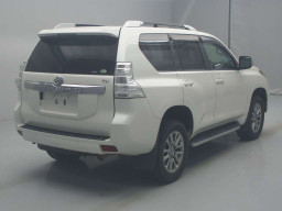 2017 Toyota Land Cruiser Prado