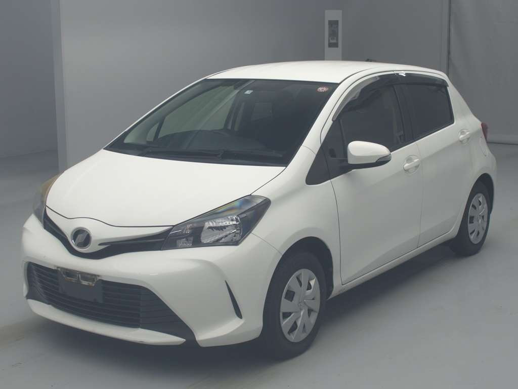 2015 Toyota Vitz KSP130[0]