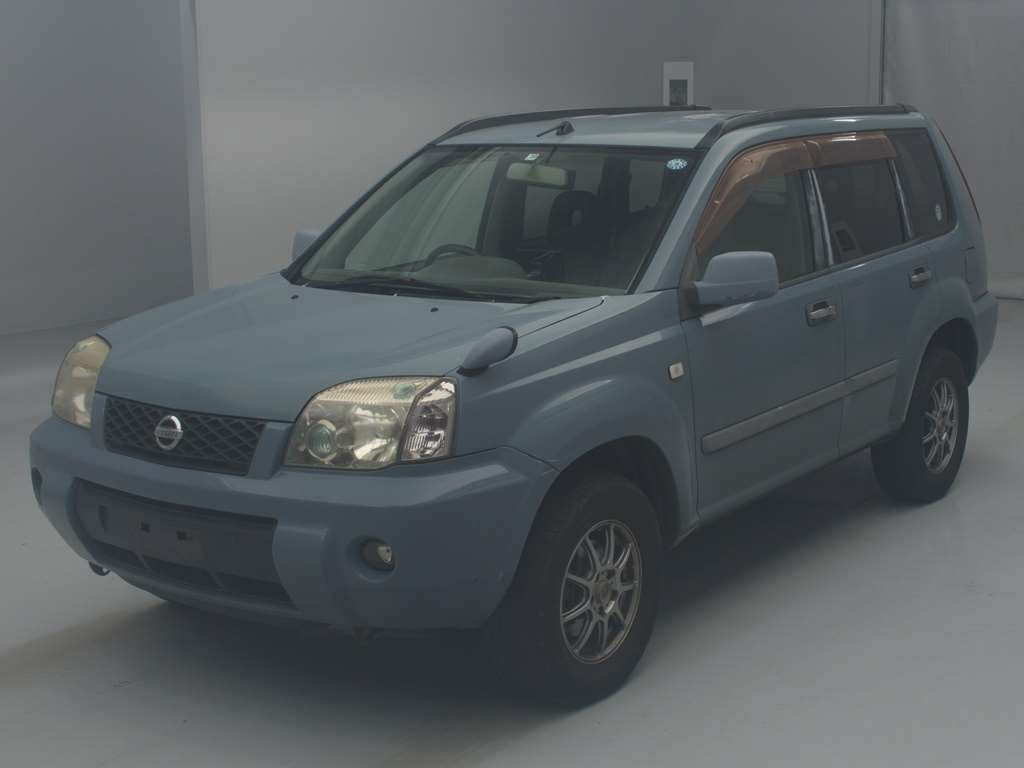 2005 Nissan X-Trail NT30[0]