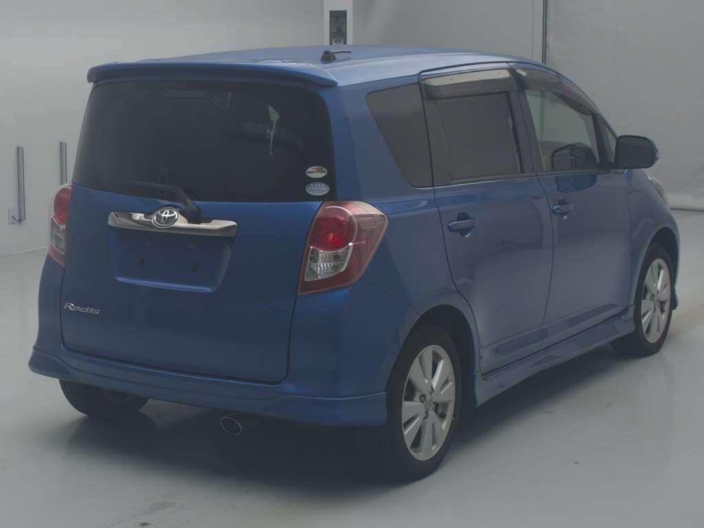 2009 Toyota Ractis NCP100[1]