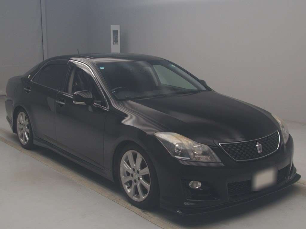 2009 Toyota Crown GRS200[2]