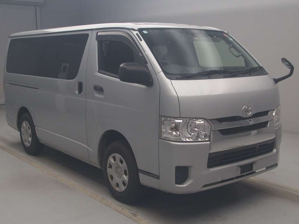 2014 Toyota Hiace Van KDH201V[2]