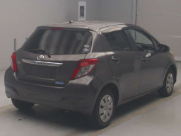 2011 Toyota Vitz