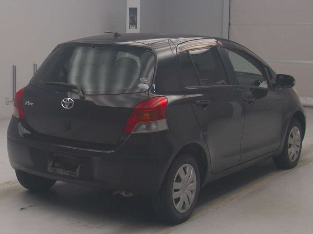 2009 Toyota Vitz KSP90[1]