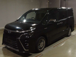 2018 Toyota Voxy