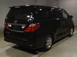 2011 Toyota Alphard