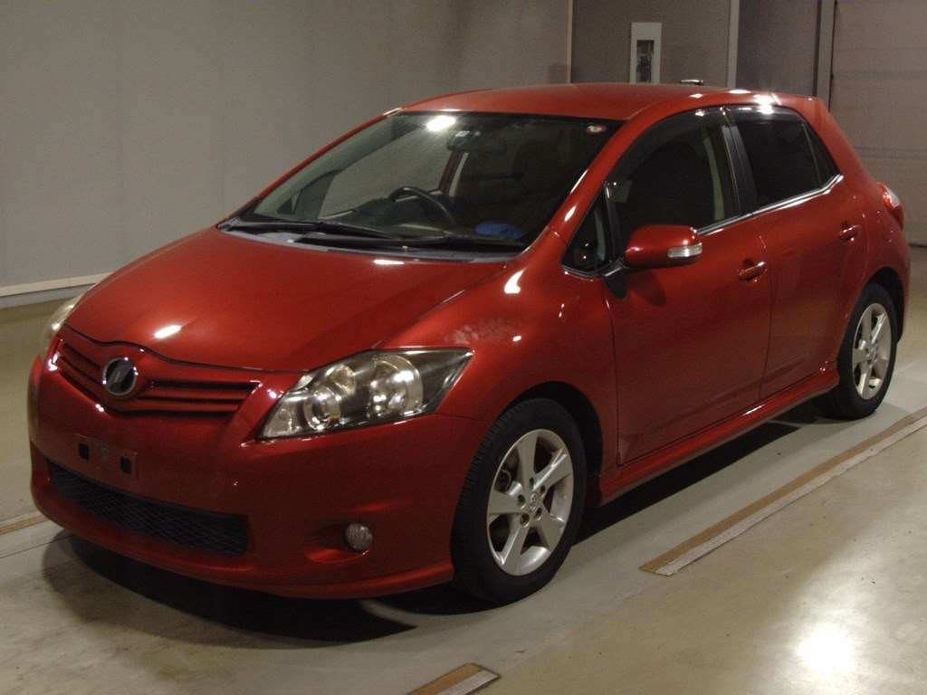 2011 Toyota Auris ZRE152H[0]