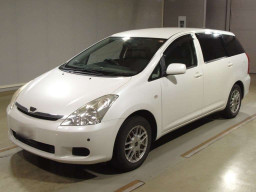 2004 Toyota Wish