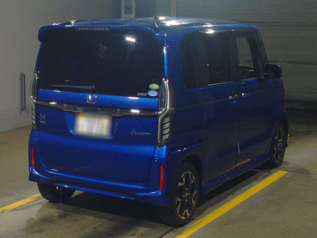 2018 Honda N-BOX CUSTOM JF4[1]