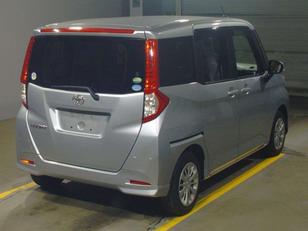 2018 Toyota Roomy M900A[1]