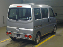 2010 Mitsubishi Minicab Van