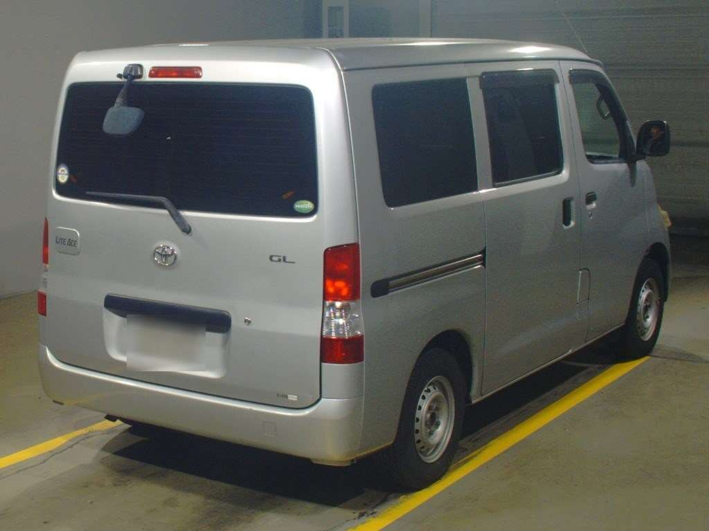 2012 Toyota Liteace Van S402M[1]