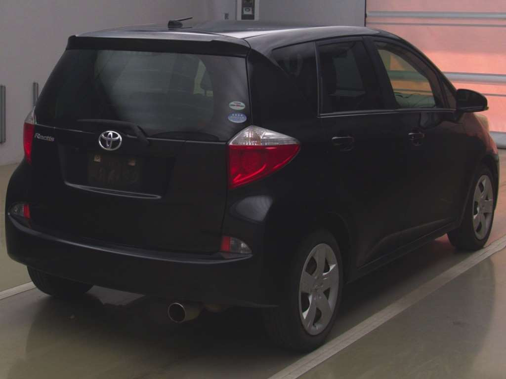 2012 Toyota Ractis NCP120[1]