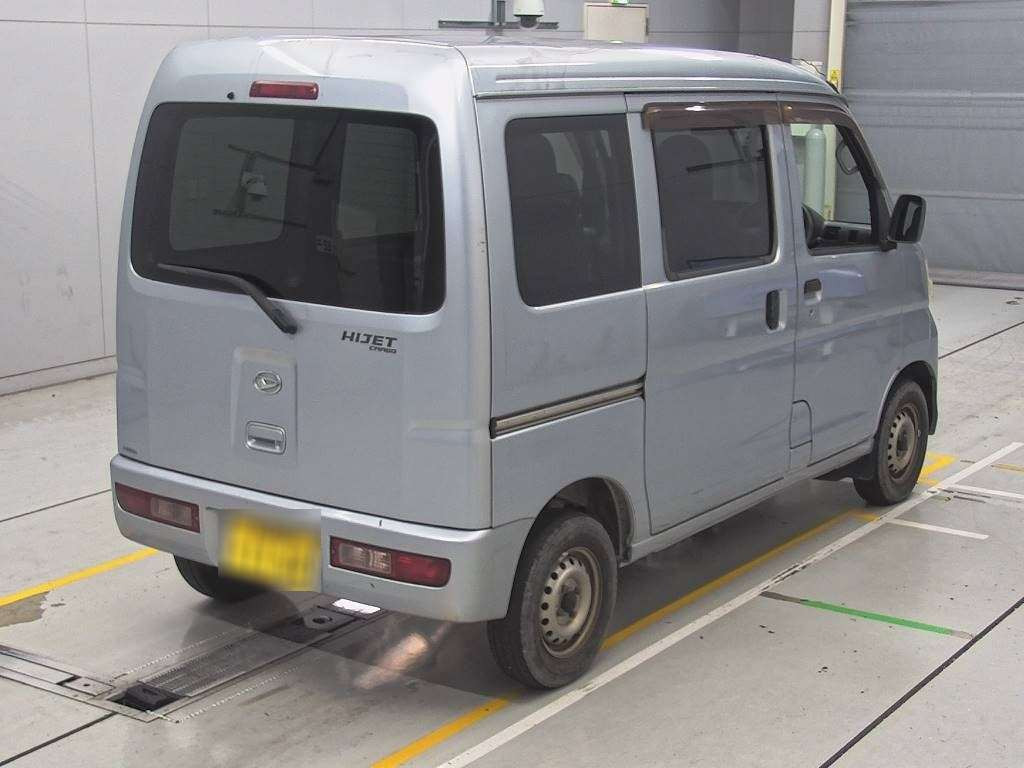 2015 Daihatsu Hijet Cargo S321V[1]