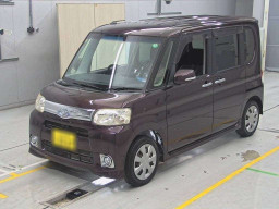 2013 Daihatsu Tanto