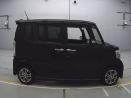 2015 Honda N-BOX CUSTOM