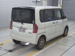 2015 Daihatsu Tanto