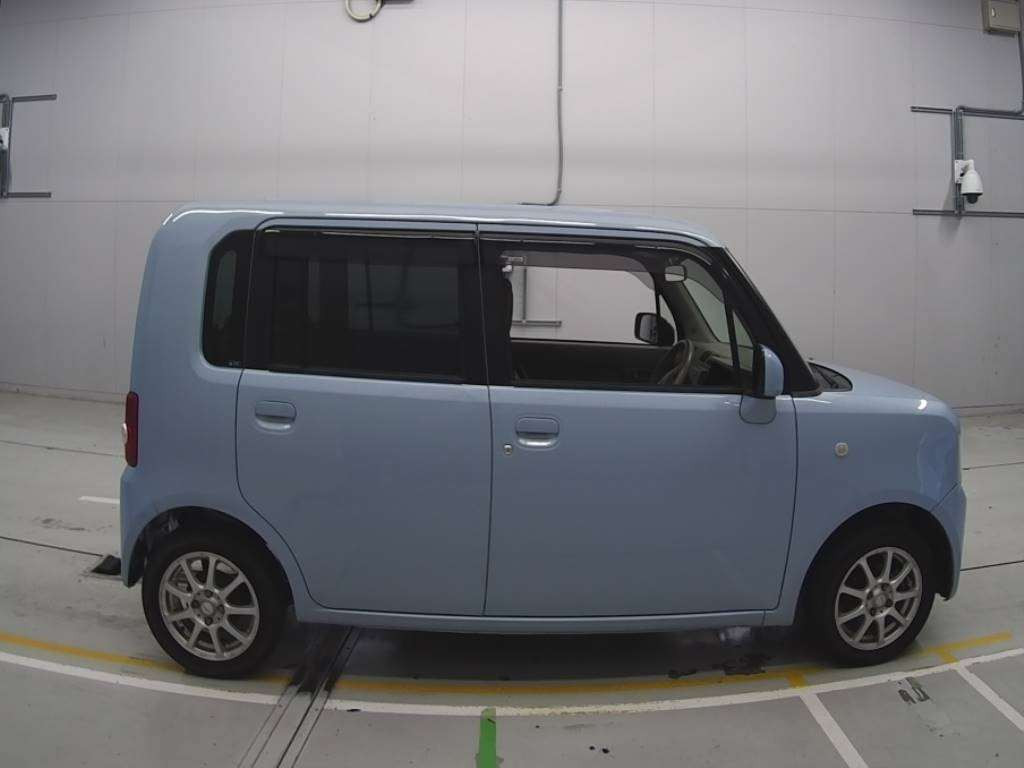 2013 Daihatsu Move Conte L575S[2]