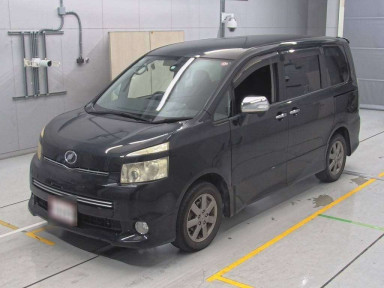 2010 Toyota Voxy