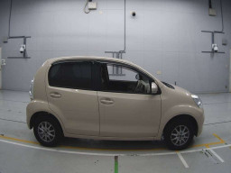 2010 Toyota Passo