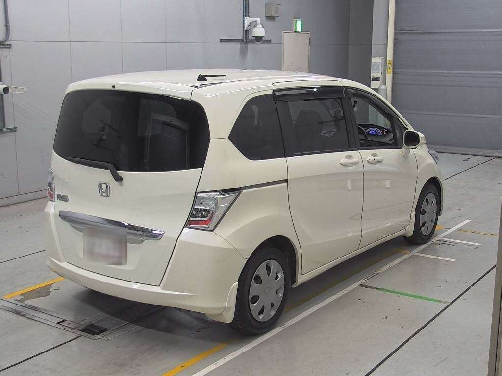 2012 Honda Freed GB3[1]