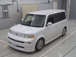 2005 Toyota bB