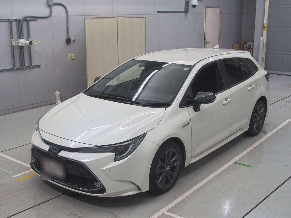 2020 Toyota Corolla Touring Wagon ZWE214W[0]