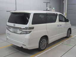 2013 Toyota Vellfire