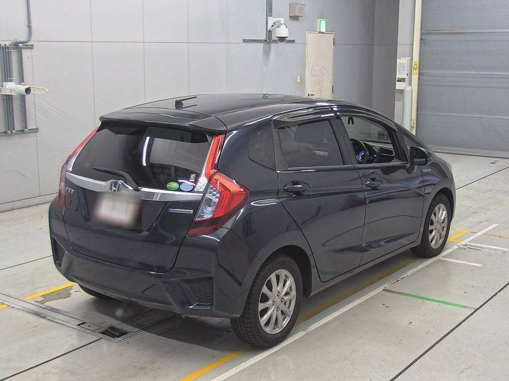 2015 Honda Fit Hybrid GP5[1]