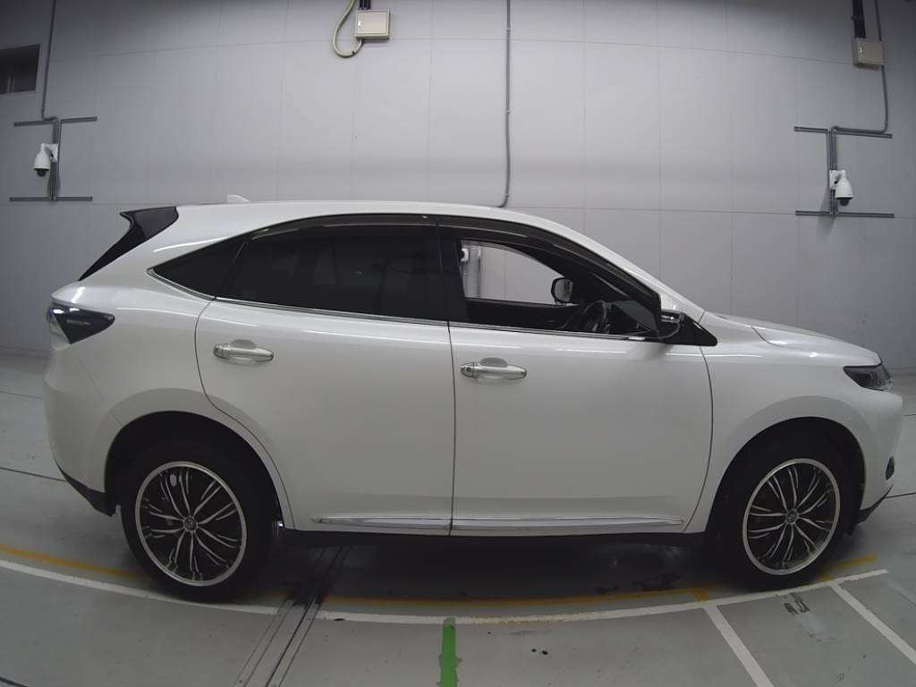 2014 Toyota Harrier ZSU60W[2]