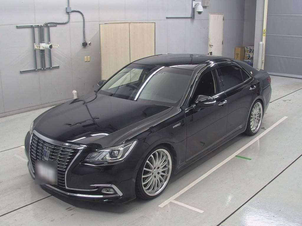 2016 Toyota Crown Hybrid AWS210[0]