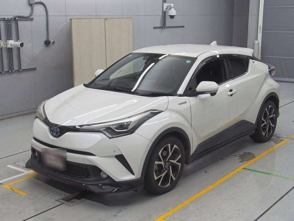 2017 Toyota C-HR ZYX10[0]