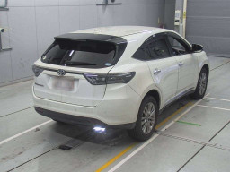 2014 Toyota Harrier