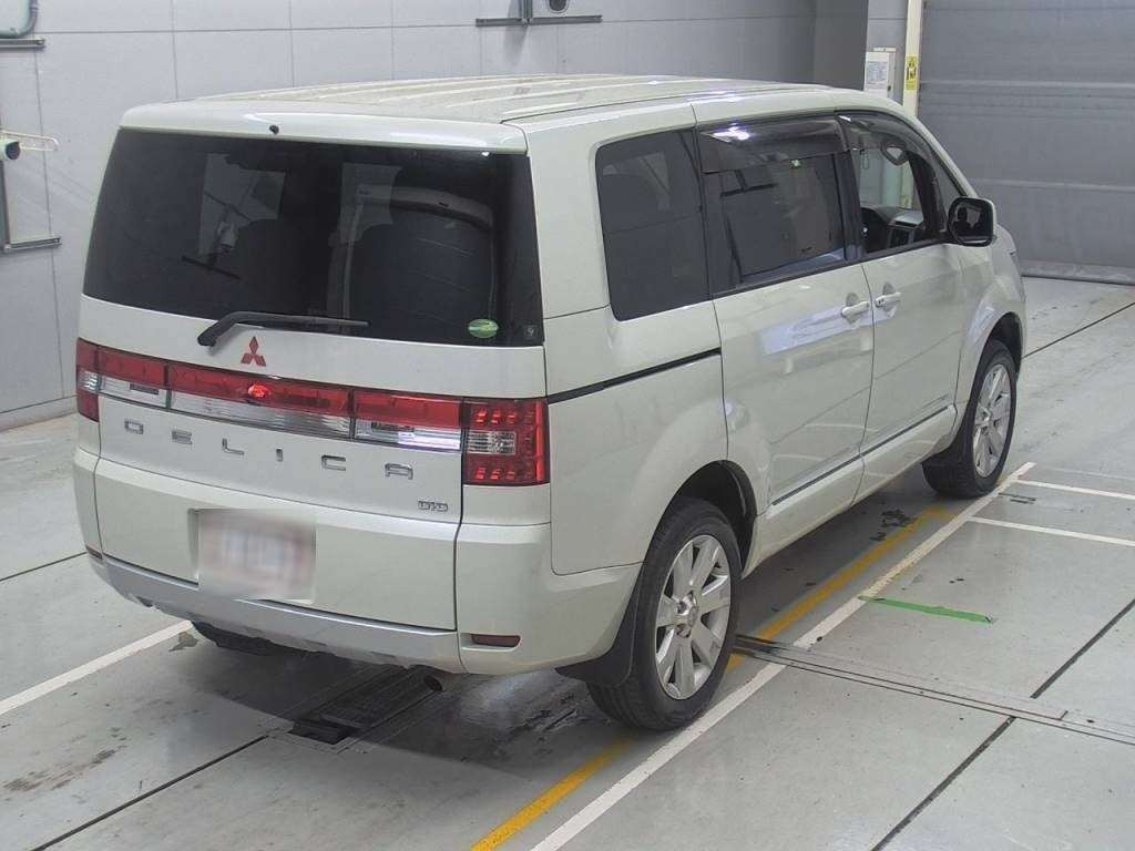 2018 Mitsubishi Delica D5 CV1W[1]