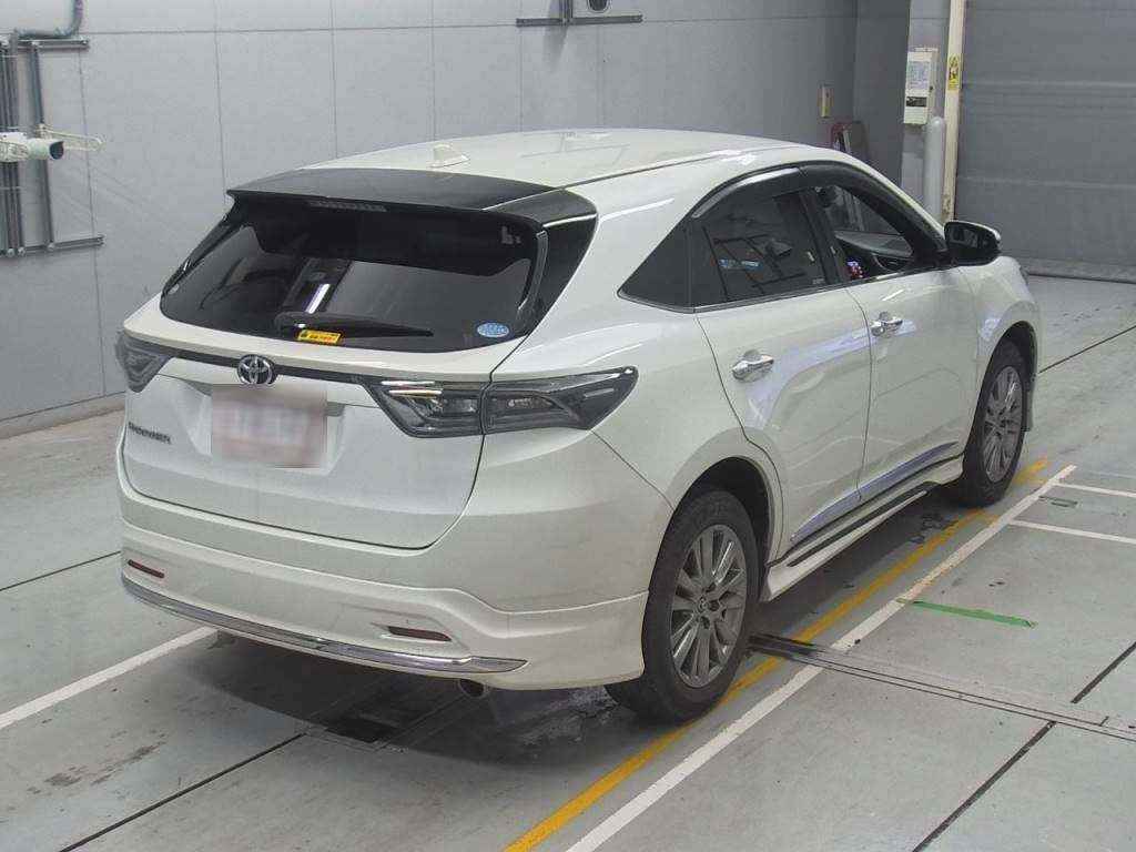 2015 Toyota Harrier ZSU60W[1]