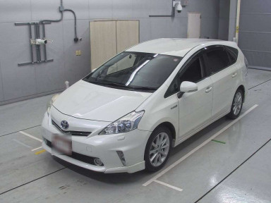 2012 Toyota Prius alpha